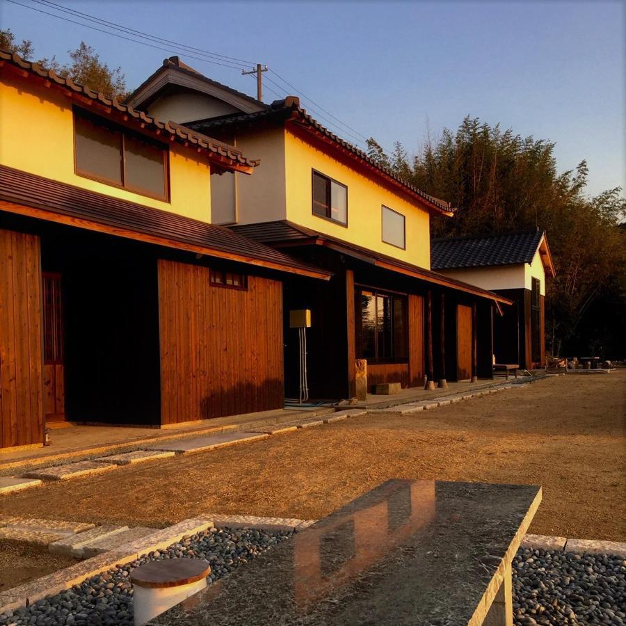 מלון אוואג'י Kotobukian 寿庵 מראה חיצוני תמונה